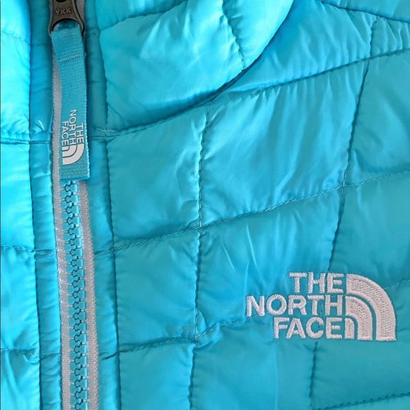 The North Face - Picture 2 of 3